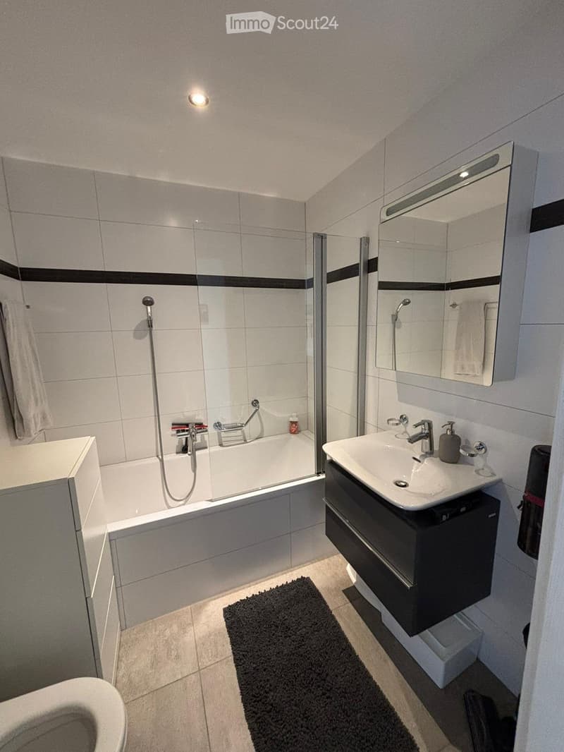 Spacieux 4,5 pièces de 104 m² avec balcon à Bettens (5)