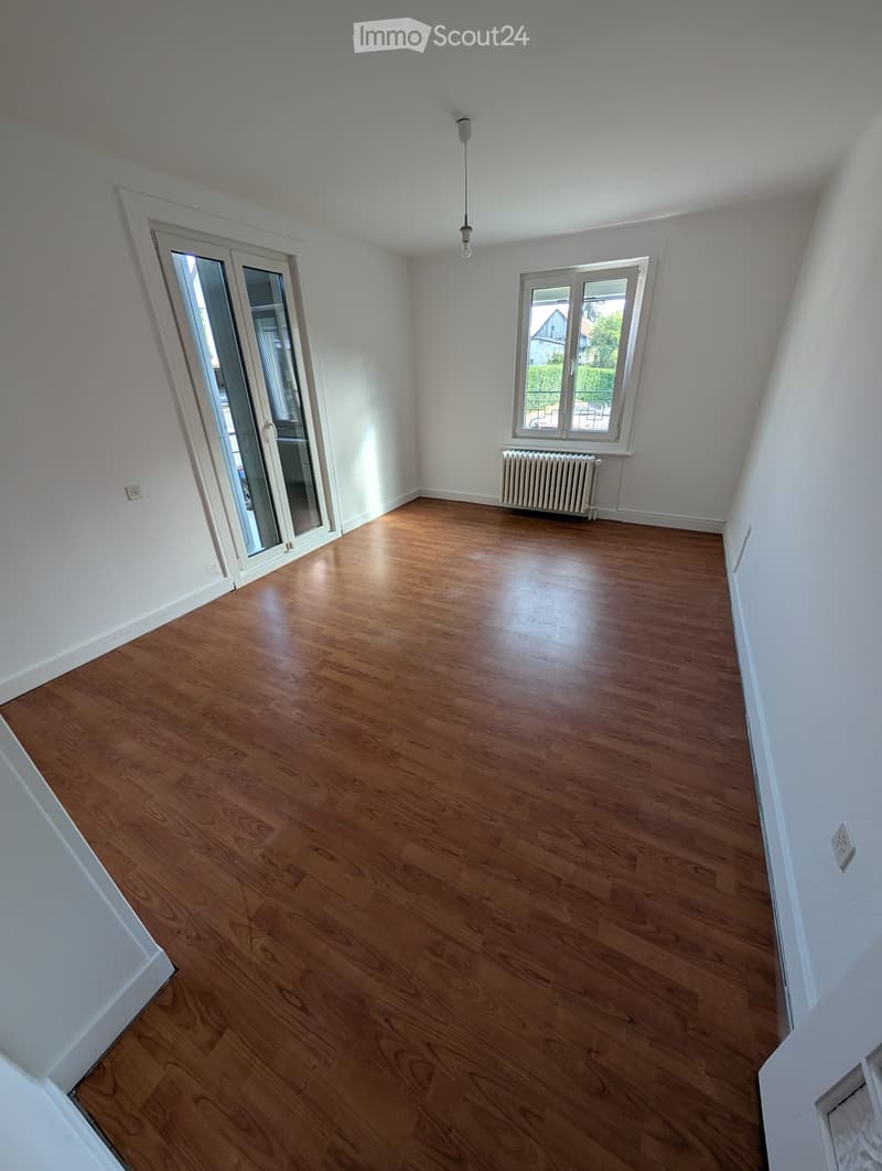 Bettens 3.5 pièces de 93 m² avec grande terrasse & véranda (4)