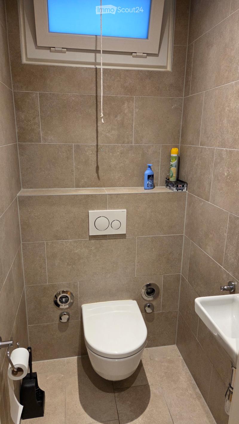Loue Chambre avec bain privé. (3)