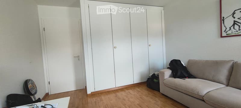 Appartement et place de parc (2)