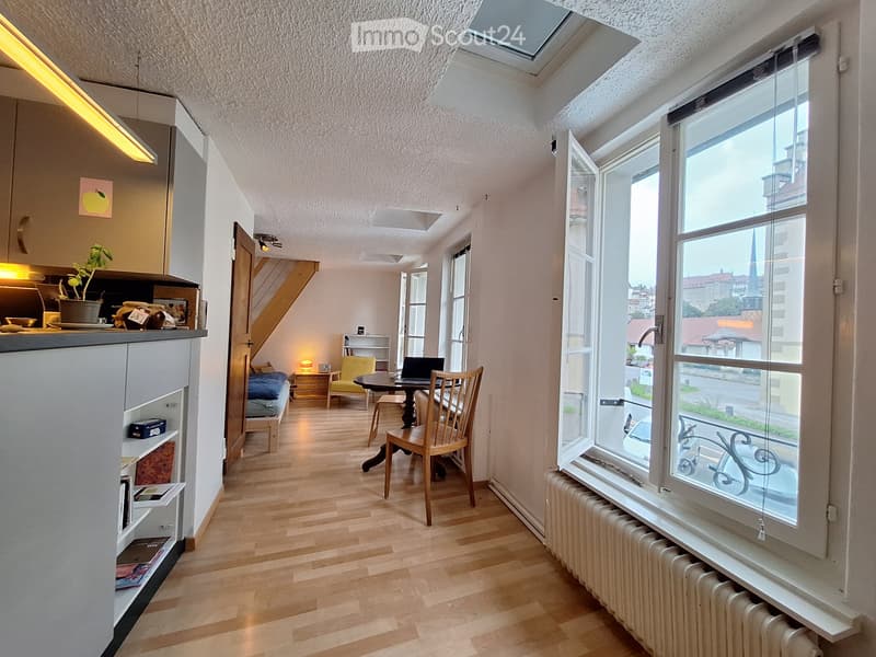 Beau studio en duplex en basse-ville de Fribourg. Libre mtn (1)