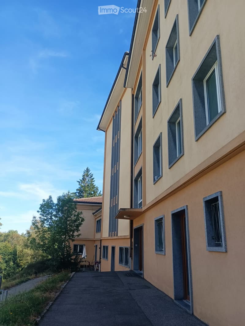 Appart. 2 pièces. 1'100 CHF. St-Loup Pompaples (1)