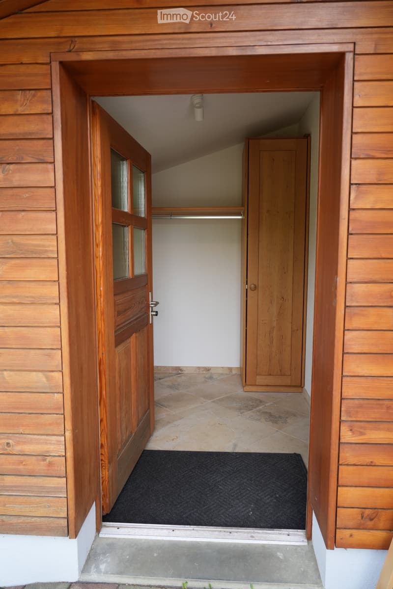 5½-Zimmer-Einfamilienhaus komplett renoviert (2)