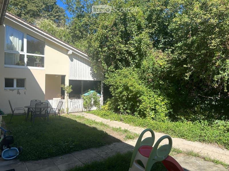 charmant et spacieux duplex avec jardin à Chailly (3)