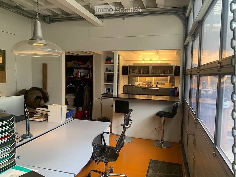 Place de bureau atypique en coworking CHF 400/mois (2)
