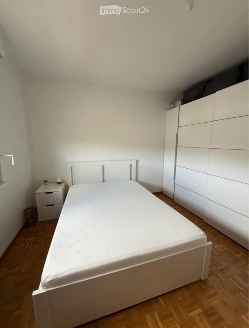 Jolie chambre à louer à Renens (1)