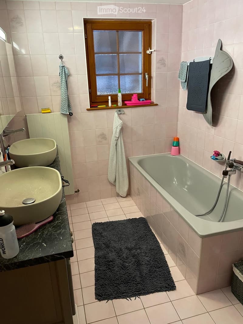 Location appartement 5 pièces à Forel (3)
