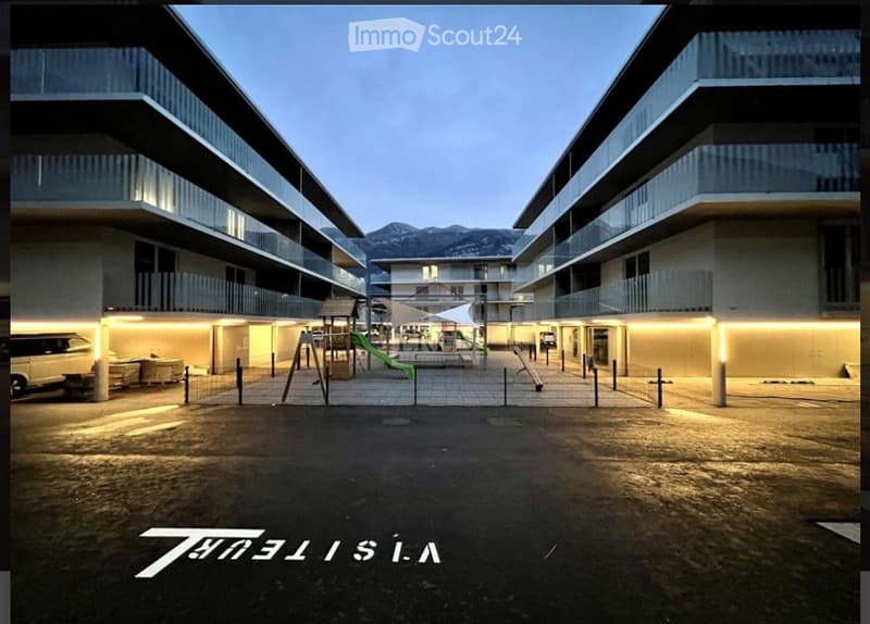 Studio de 42 m2 avec balcon et vue + cave + parking couvert (5)