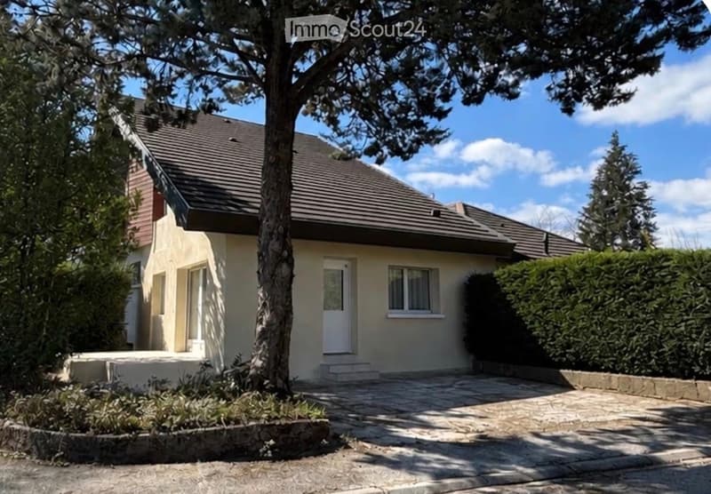 Loue appartement rénové aux portes de Genève (Sauverny, FR) (1)