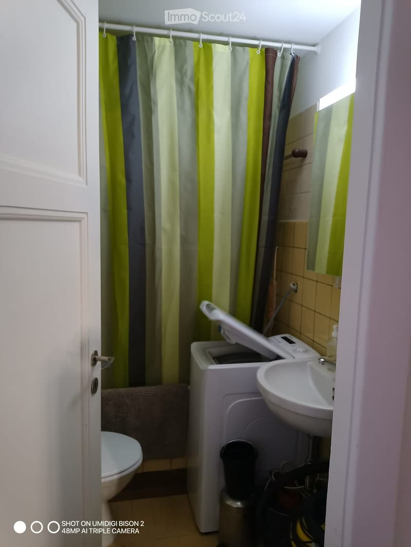 Chambre meublée avec balcon privatif à Renens CHF 720. TC (4)