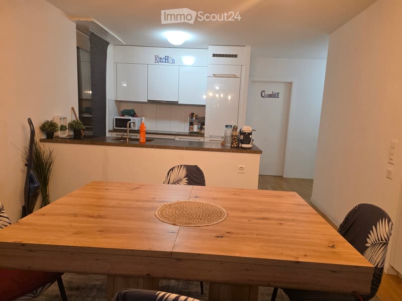 Chambre meublée en collocation libre au 30.05. 2026 (1)
