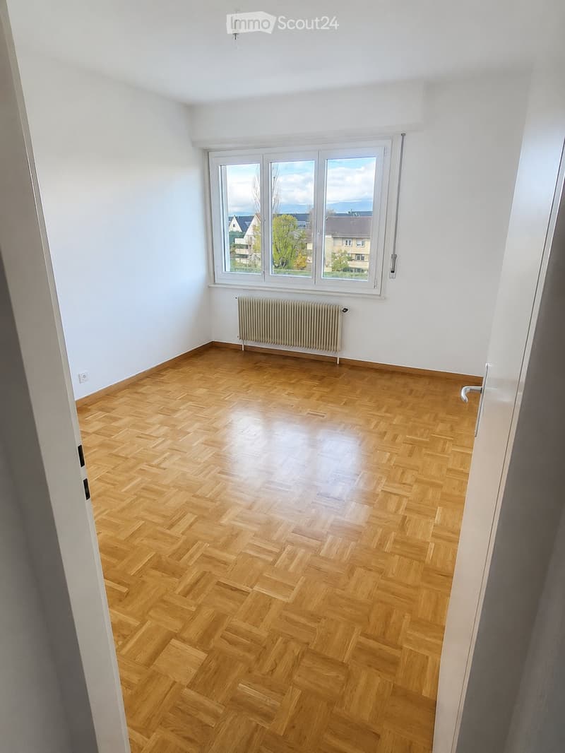 Reprise bail 15 Oct - 2,5p 49 m² balcon + parking (4)