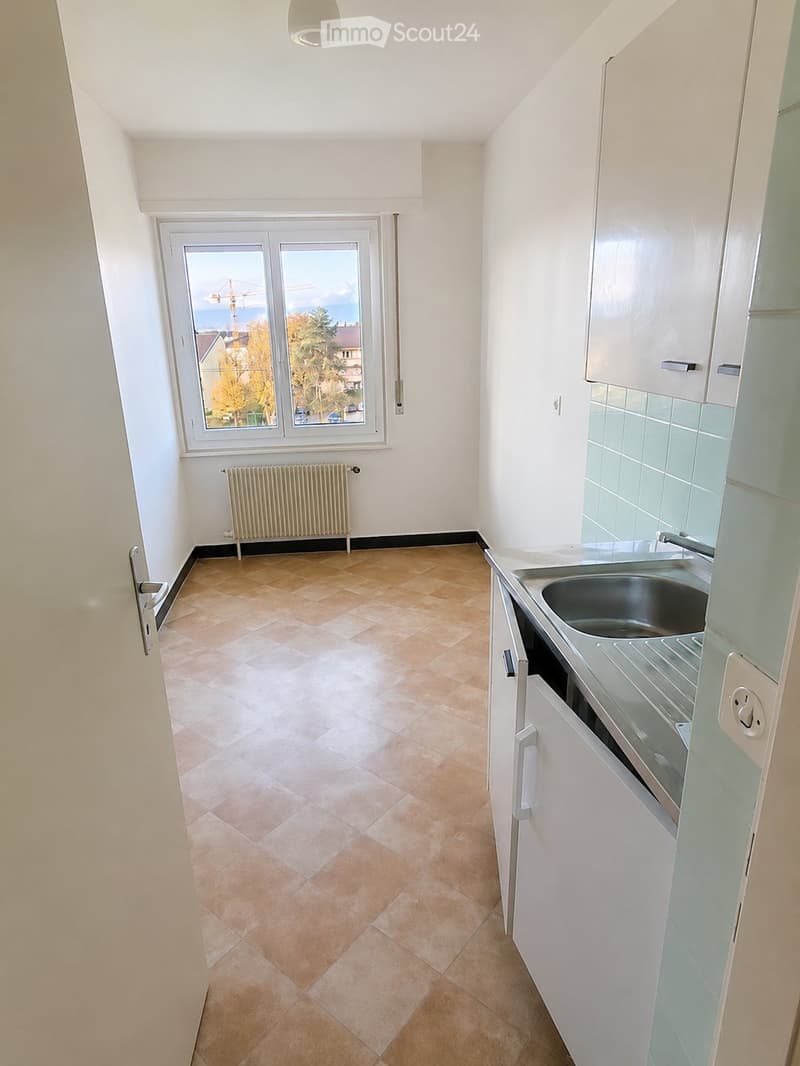Reprise bail 15 Oct - 2,5p 49 m² balcon + parking (3)