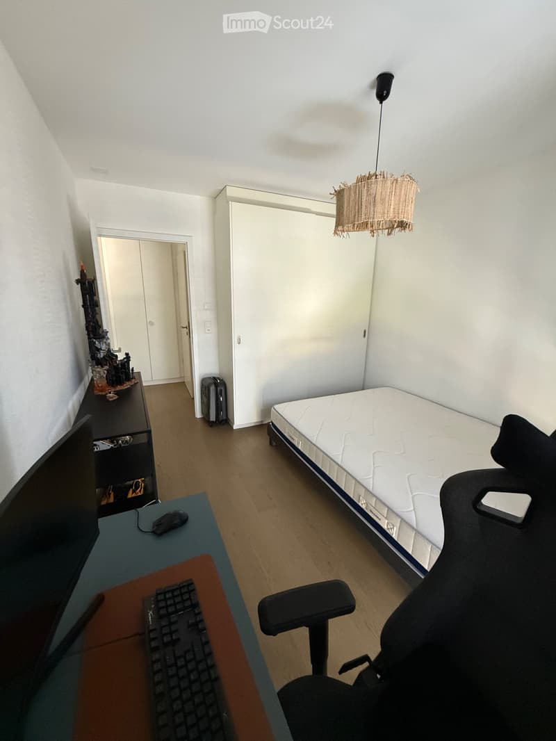 Beau 2,5 pièces à Vevey avec balcon et place de parc (3)