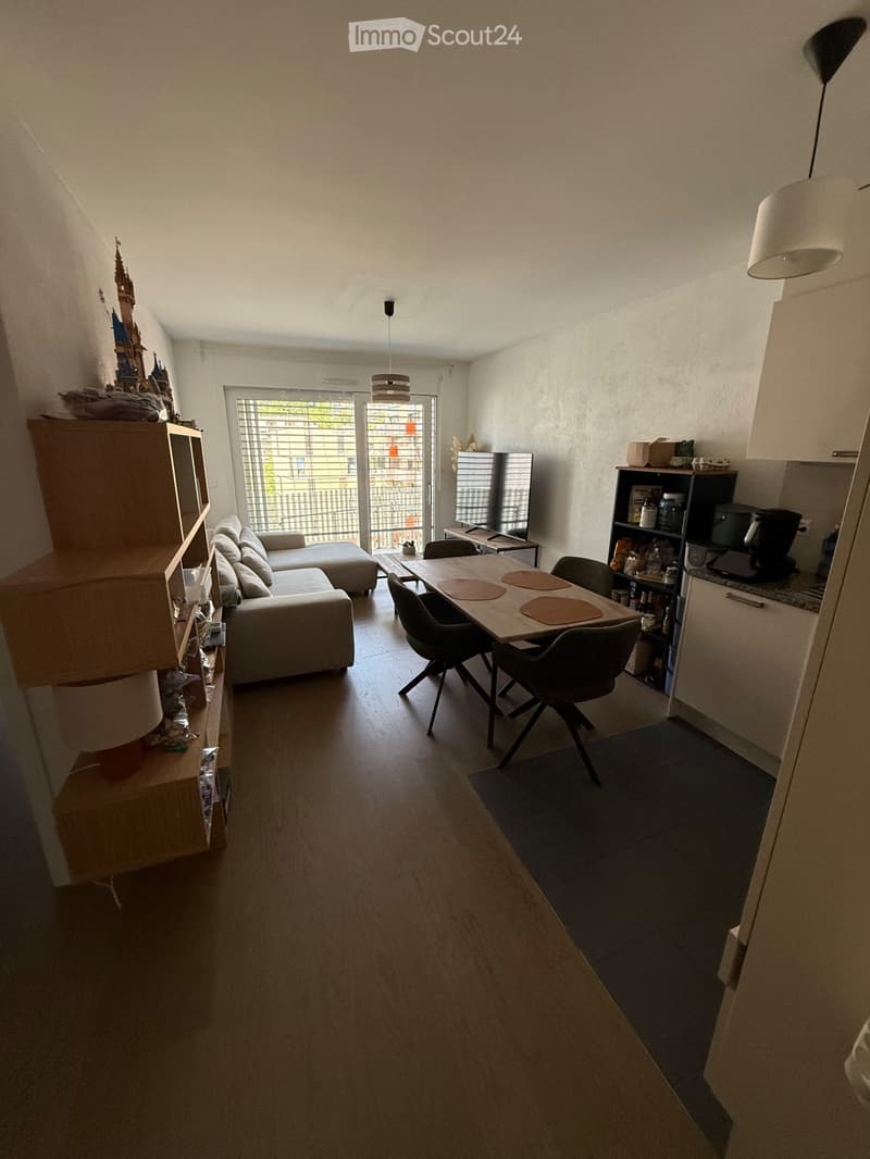 Beau 2,5 pièces à Vevey avec balcon et place de parc (1)