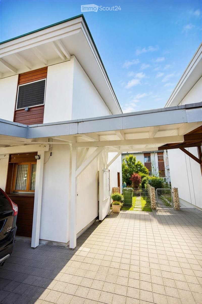 Familienfreundliches 4½-Zimmer-Doppeleinfamilienhaus (1)