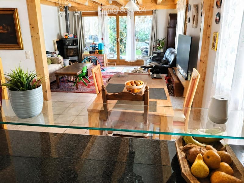 Familienfreundliches 4½-Zimmer-Doppeleinfamilienhaus (3)