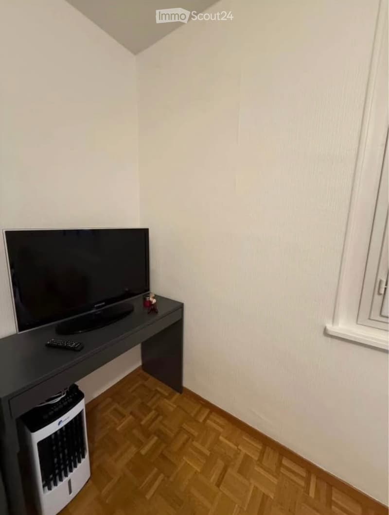 Jolie chambre à louer à Renens (3)