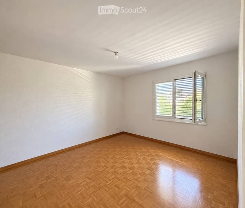 Reprise de bail dappartement de 3,5 pièces à Nyon. (2)