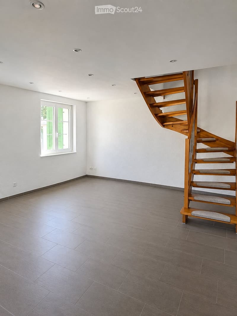 Charmant duplex 3 pièces de 85 m² à Tolochenaz (5)