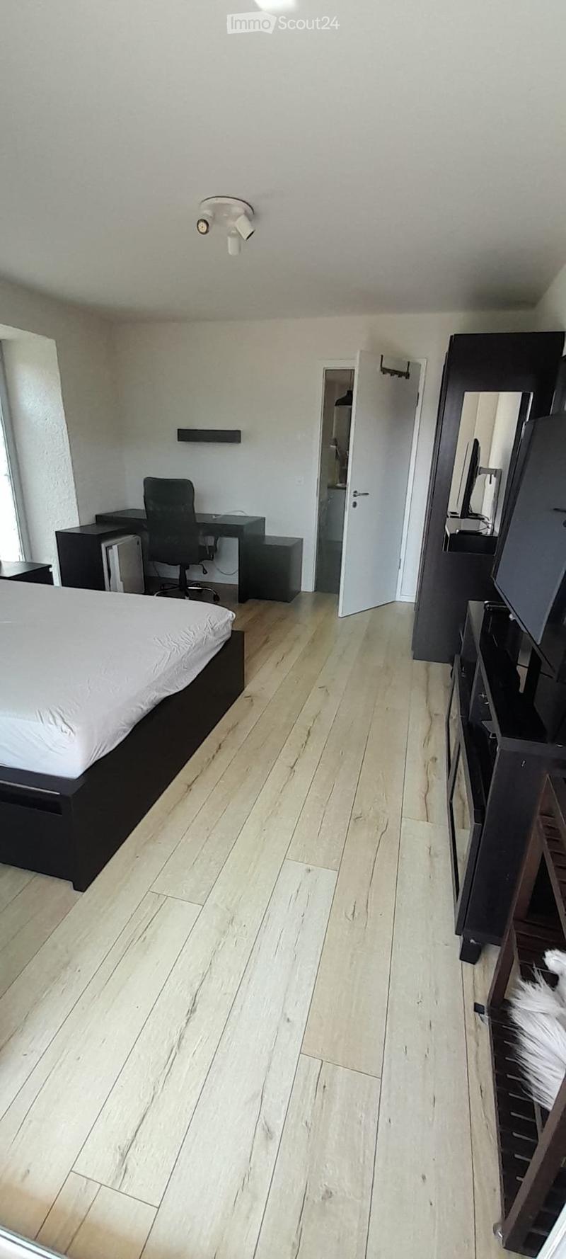Chambre meublée à louer (1)