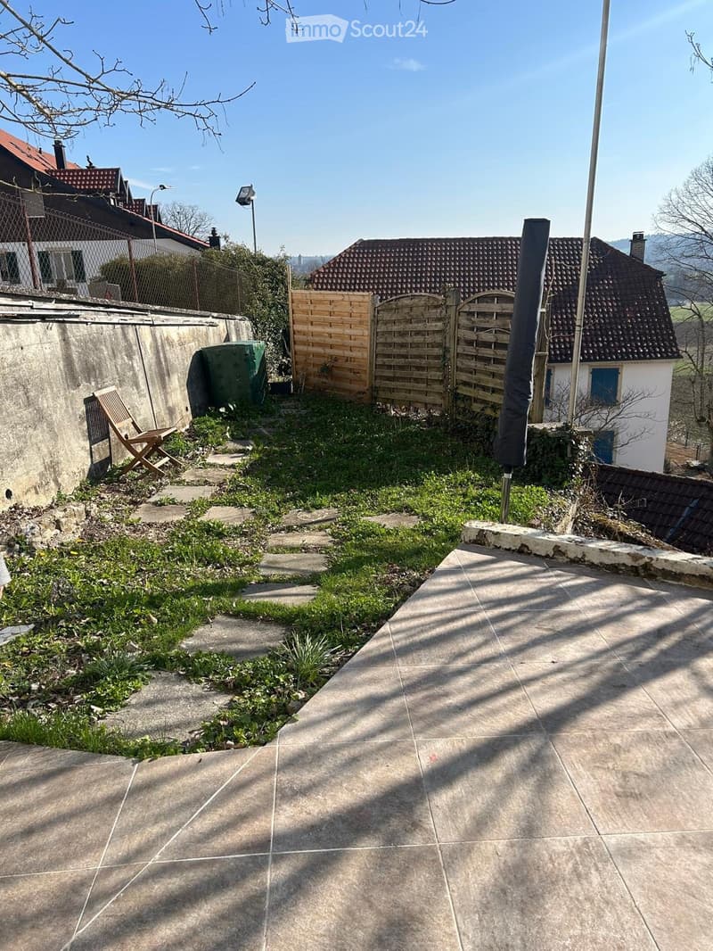 Appartement 4 pièces avec terrasse et jardinet Courtedoux (5)