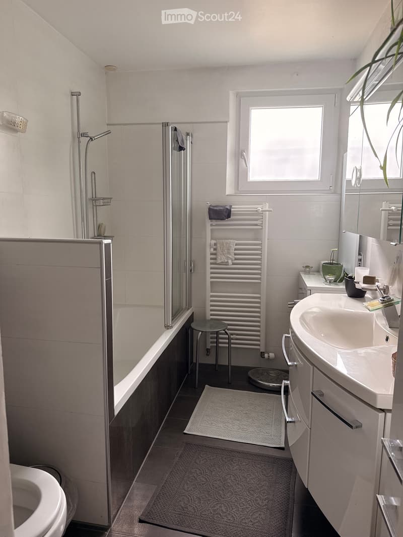Chambre meublée dans quartier calme (4)