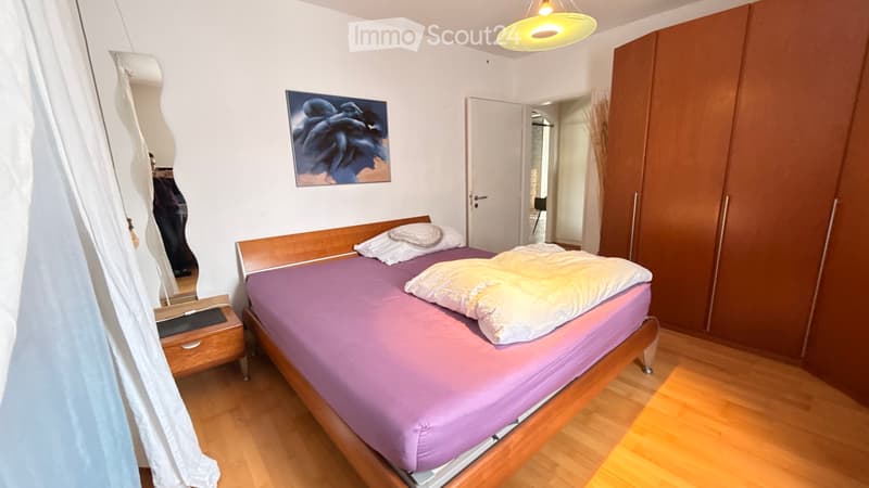 Chambre meublée dans quartier calme (1)