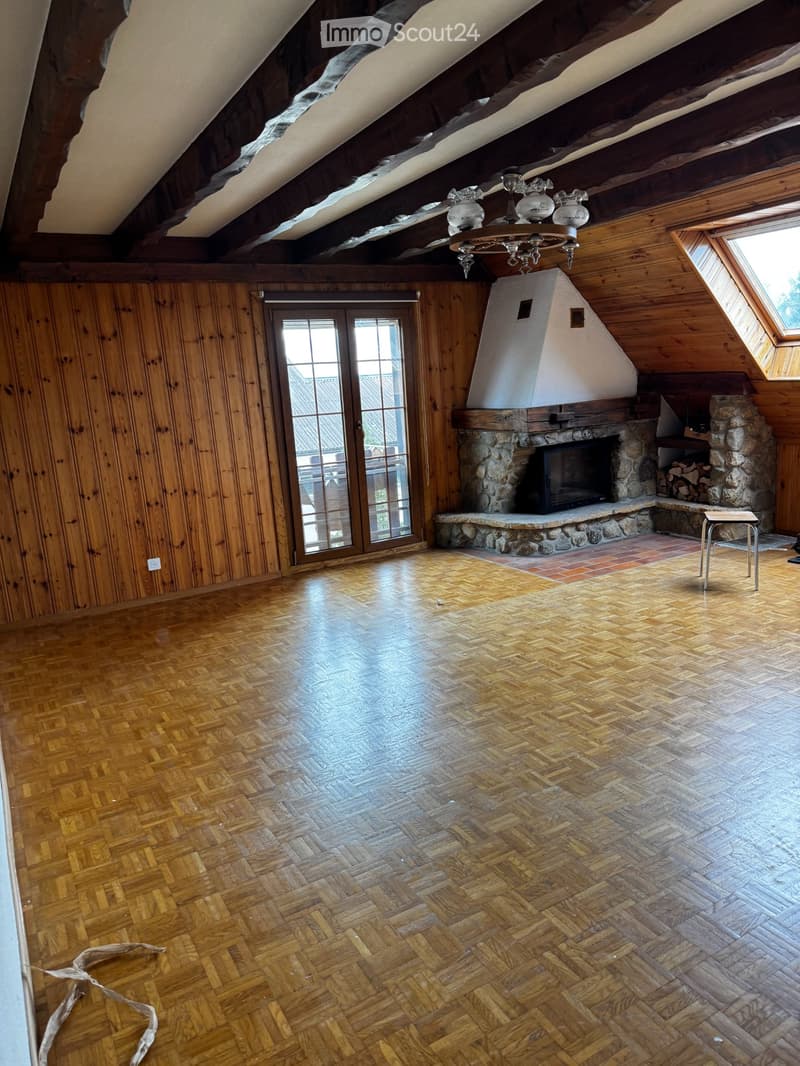 À louer à Poliez-Pittet 4,5 pièces avec cheminée et balcon (1)