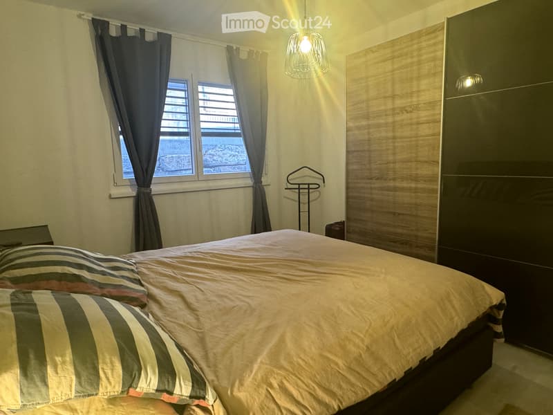 Spacieux appartement 2.5pcs non meublé (3)