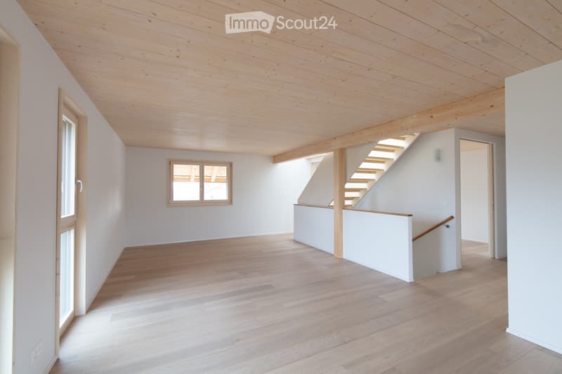 Appartement 4,5 en duplex (1)