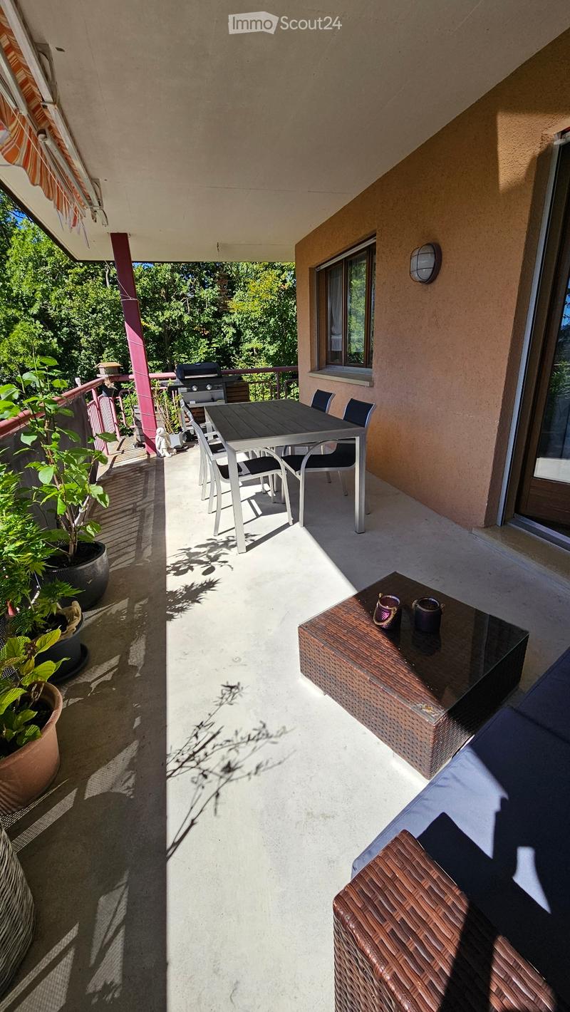 Wohnung 4Zi + 2 Garagen zu vermieten (5)