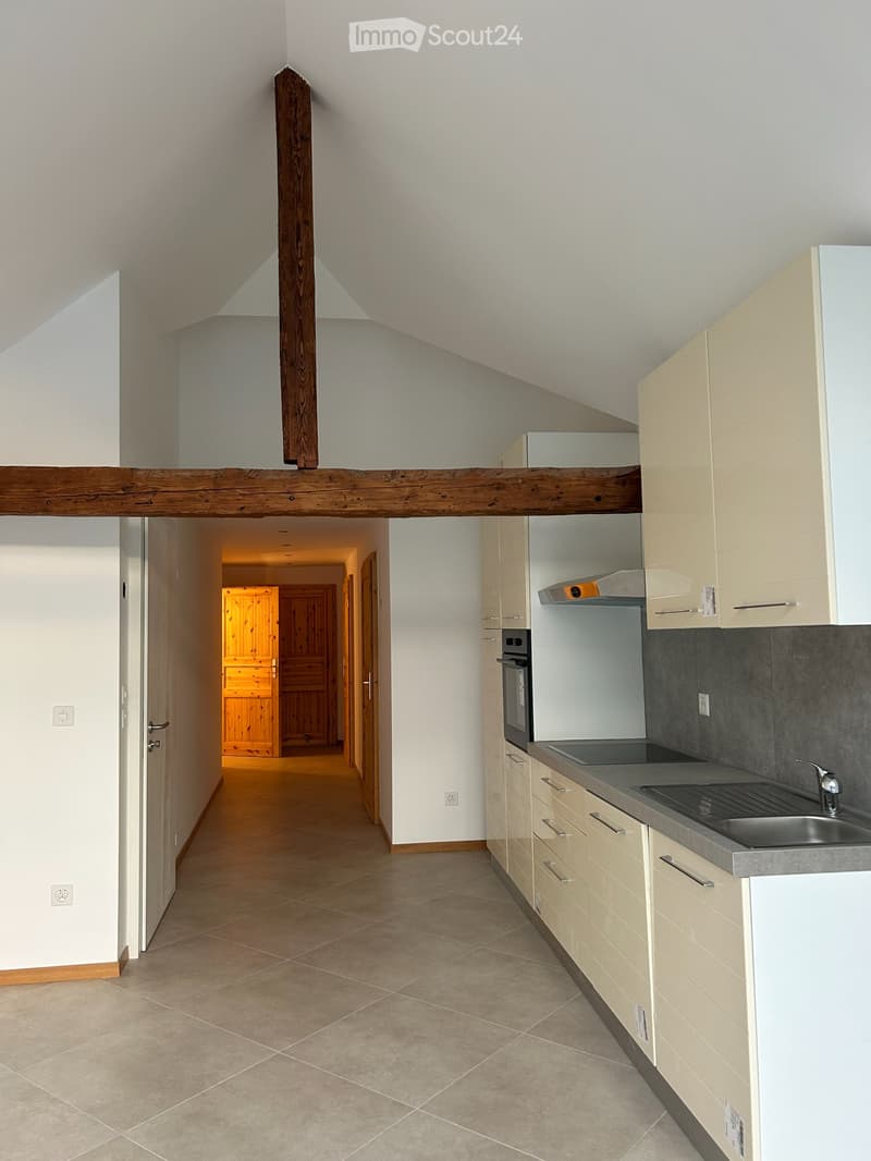 Appartement 2.5 pièces rénové au centre ville de Moudon (2)