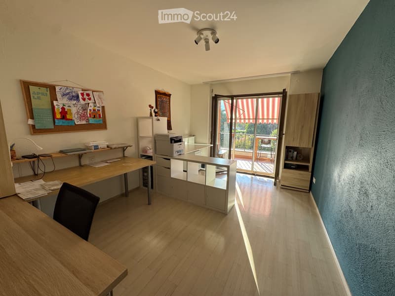 5,5 locali  140 m²  piscina  2 posteggi  200 m dal lago (2)