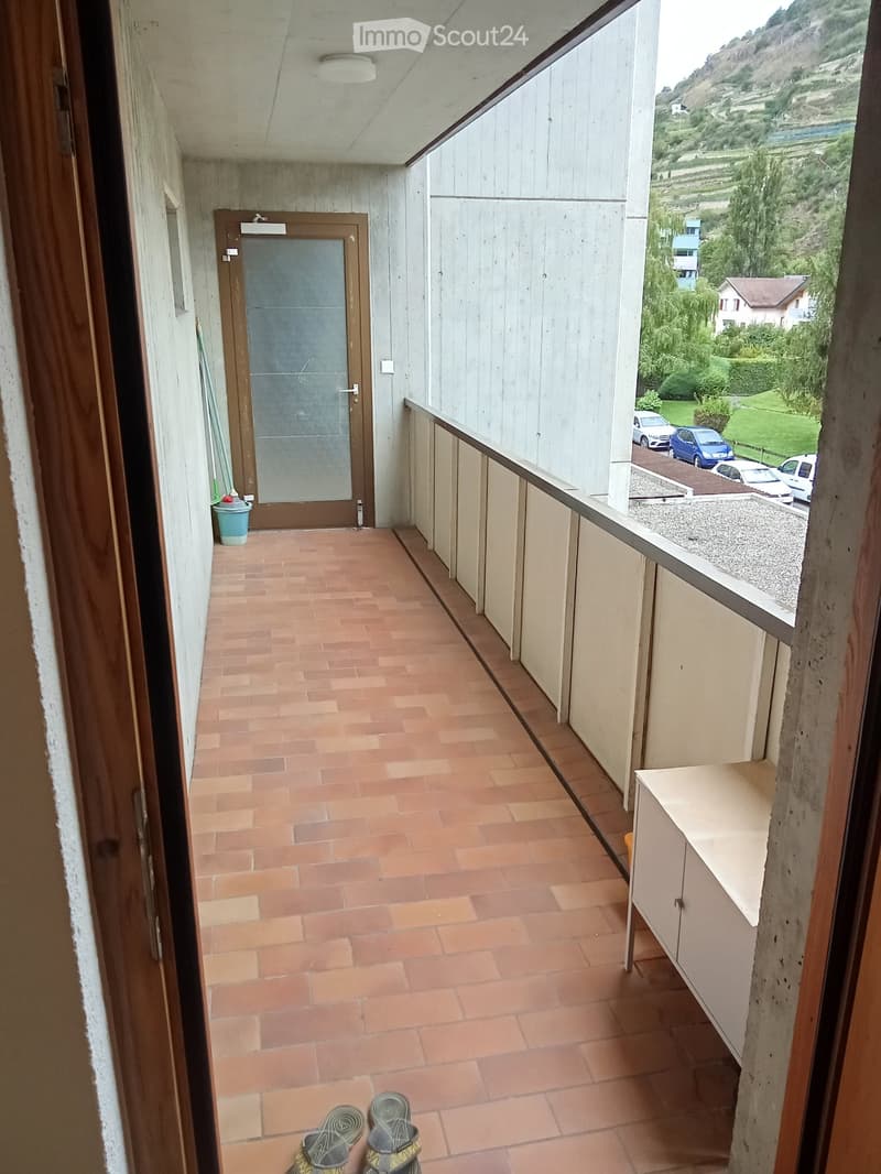 Studio Sion avec terrasse et cave (2)