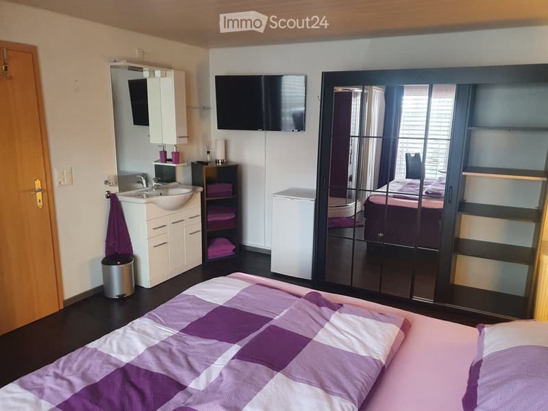 Möblierte Zimmer mit Dusche+WC in WG (3)