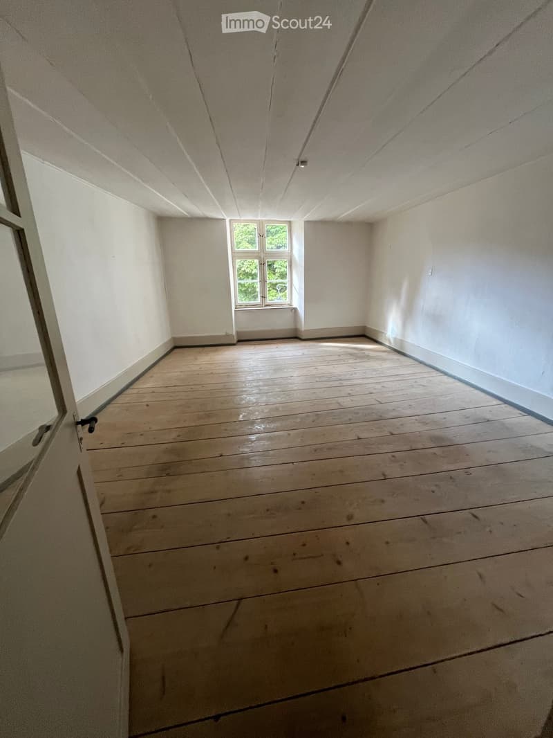 Altbauwohnung in der Bieler Altstadt (1)