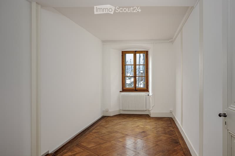 Appart. 4 pièces  Maison vigneronne du 17e   vieille ville (7)