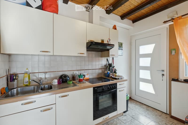 Appartement-studio 1.5 pces dans villa familiale (3)