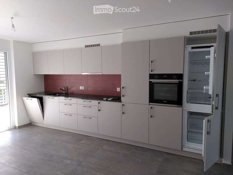 Appartement à louer pour le 01.10.2026 à Evionnaz (3)