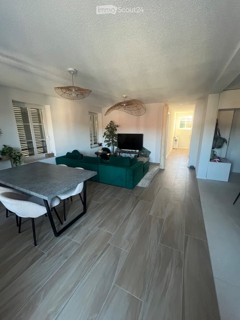 Appartement duplex 5,5 pièces de 145 m² à Dompierre FR (2)