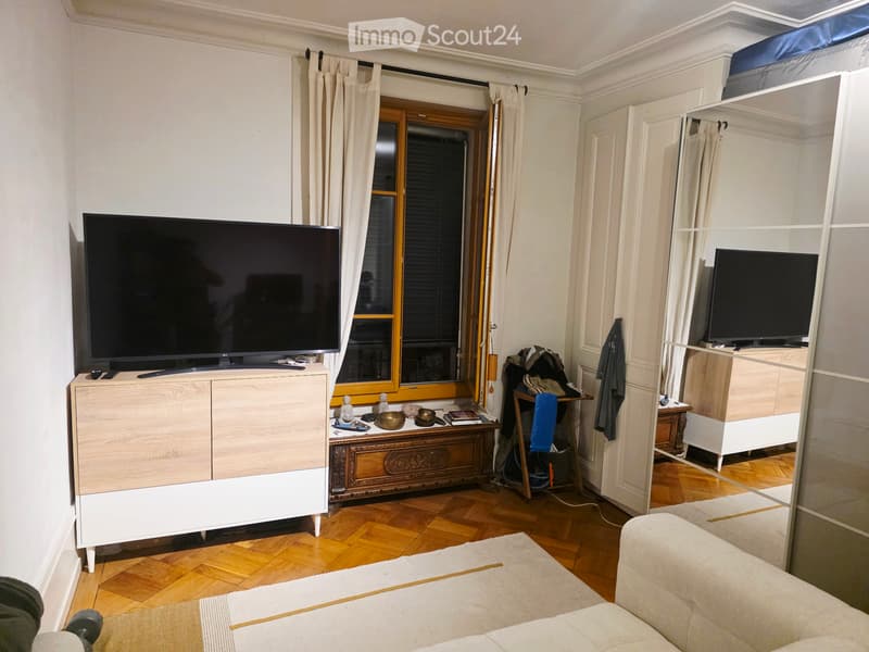 Chambre spacieuse dans appartement à Plainpalais (1)