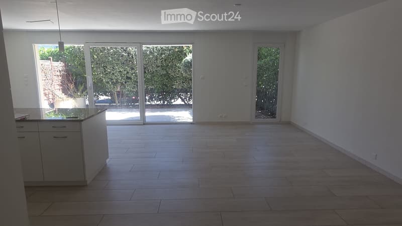 Appartement avec jardin et parking (meublé ou non meublé) (2)