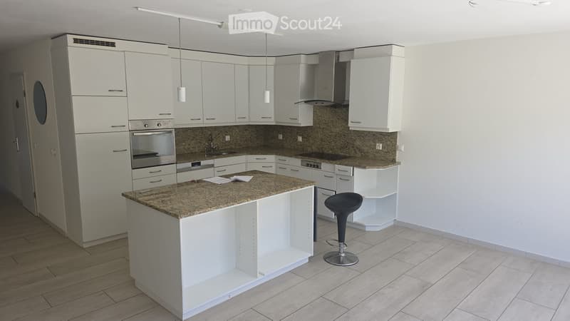 Appartement avec jardin et parking (meublé ou non meublé) (4)