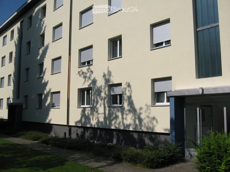 Charmante 3.5-Zi.-Whg. zu vermieten im EG in 3185 Schmitten (1)