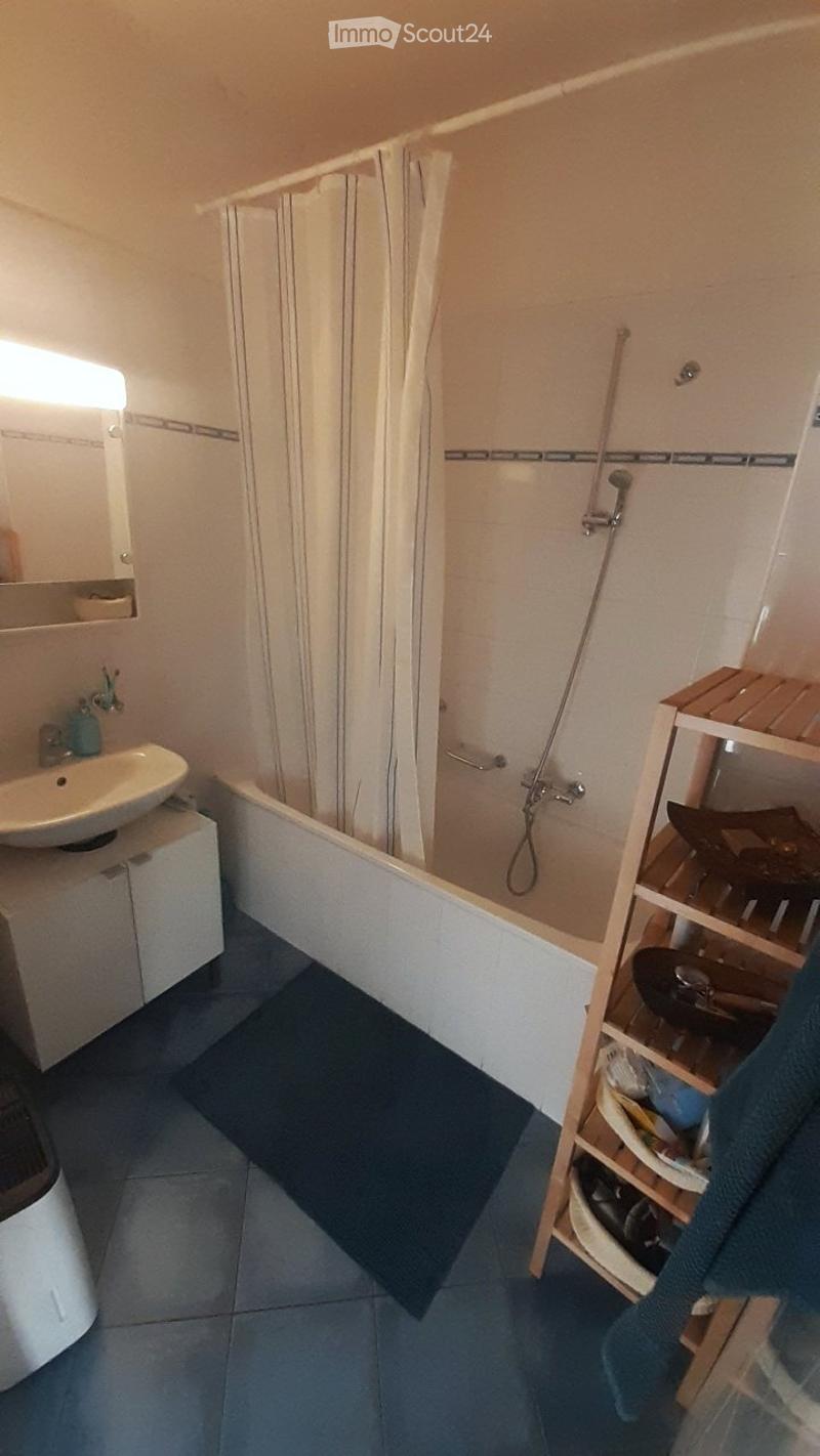 Reprise de bail: appartement de 4.0 pièces aux Eaux-Vives (4)