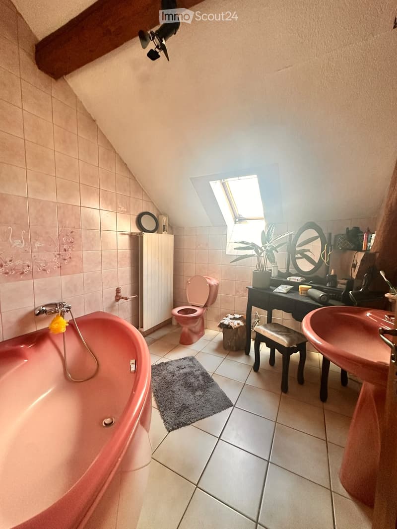 Grand appartement +100 m² à remettre La Chaux-de-Fonds (2)
