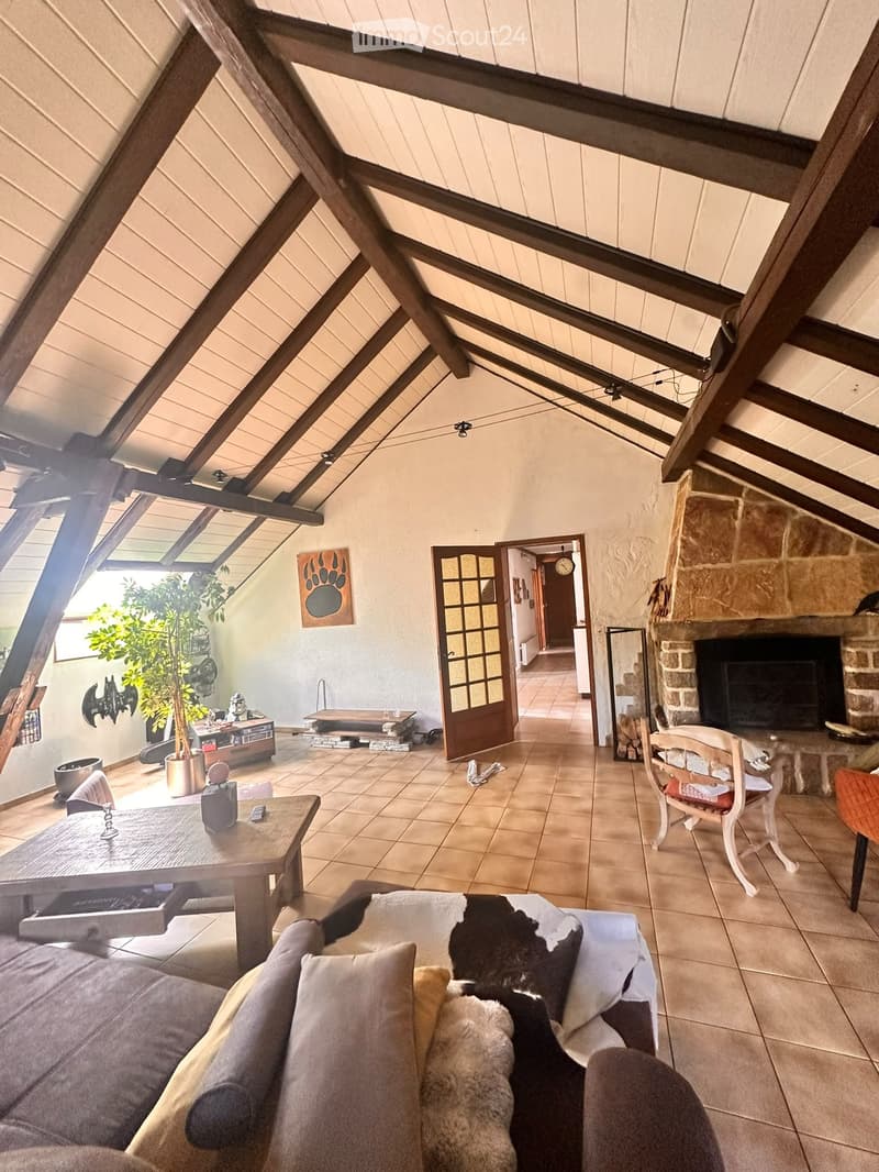 Grand appartement +100 m² à remettre La Chaux-de-Fonds (3)