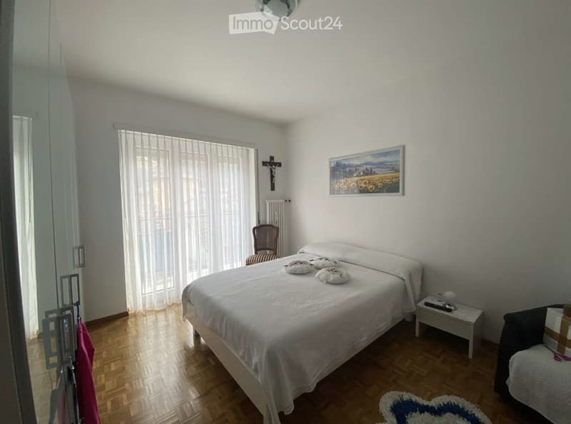 Bell'appartamento 2,5 con 2 balconi (4)