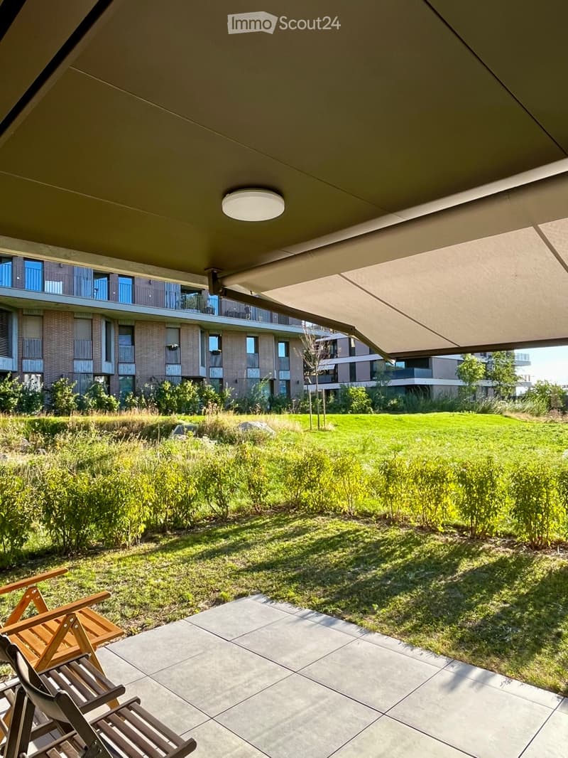REPRISE DE BAIL: 3.5p avec terrasse et jardin à Crissier (4)